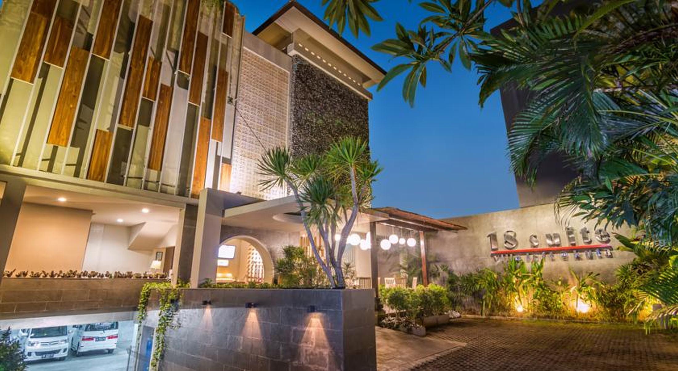 18 Suite Villa Loft At Kuta Kuta  Exterior photo